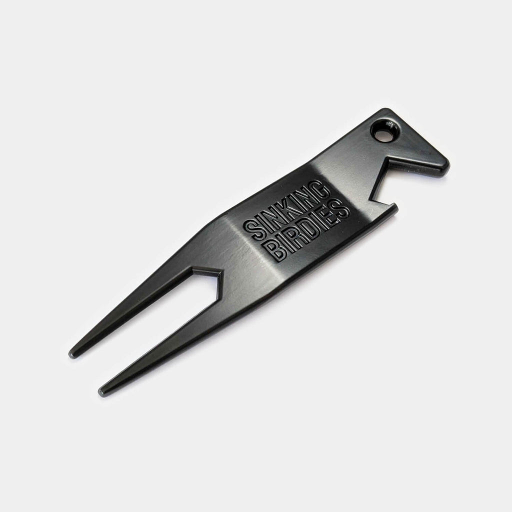 Divot tool